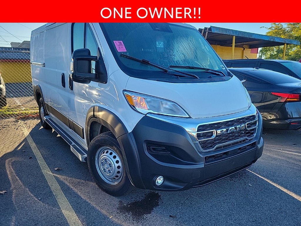 Used 2025 RAM ProMaster 2500 w/ U-Haul Equipment Group FWD image 3