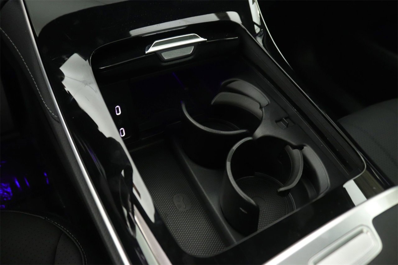 Used 2026 Mercedes-Benz EQE 320 4MATIC SUV image 7