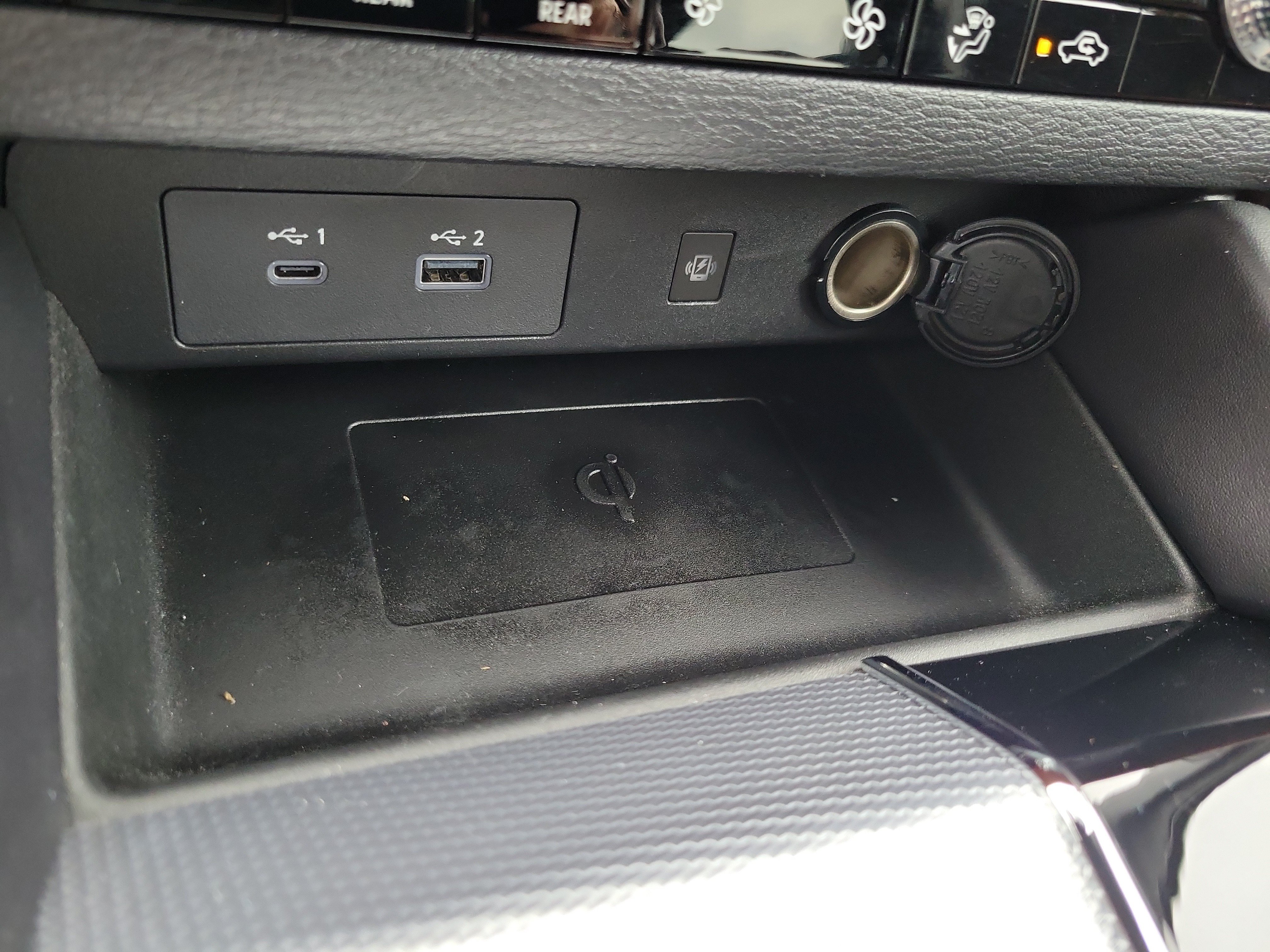 Used 2024 Mitsubishi Outlander SEL FWD image 31