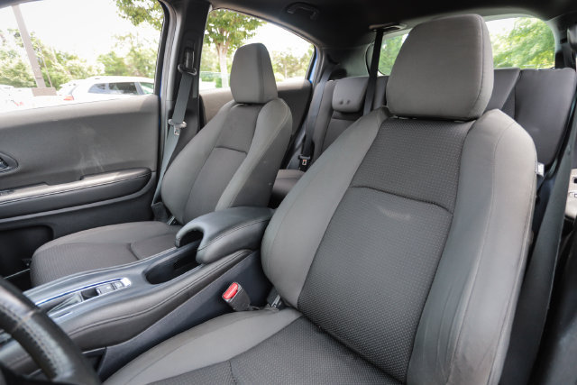Used 2020 Honda HR-V Sport image 47
