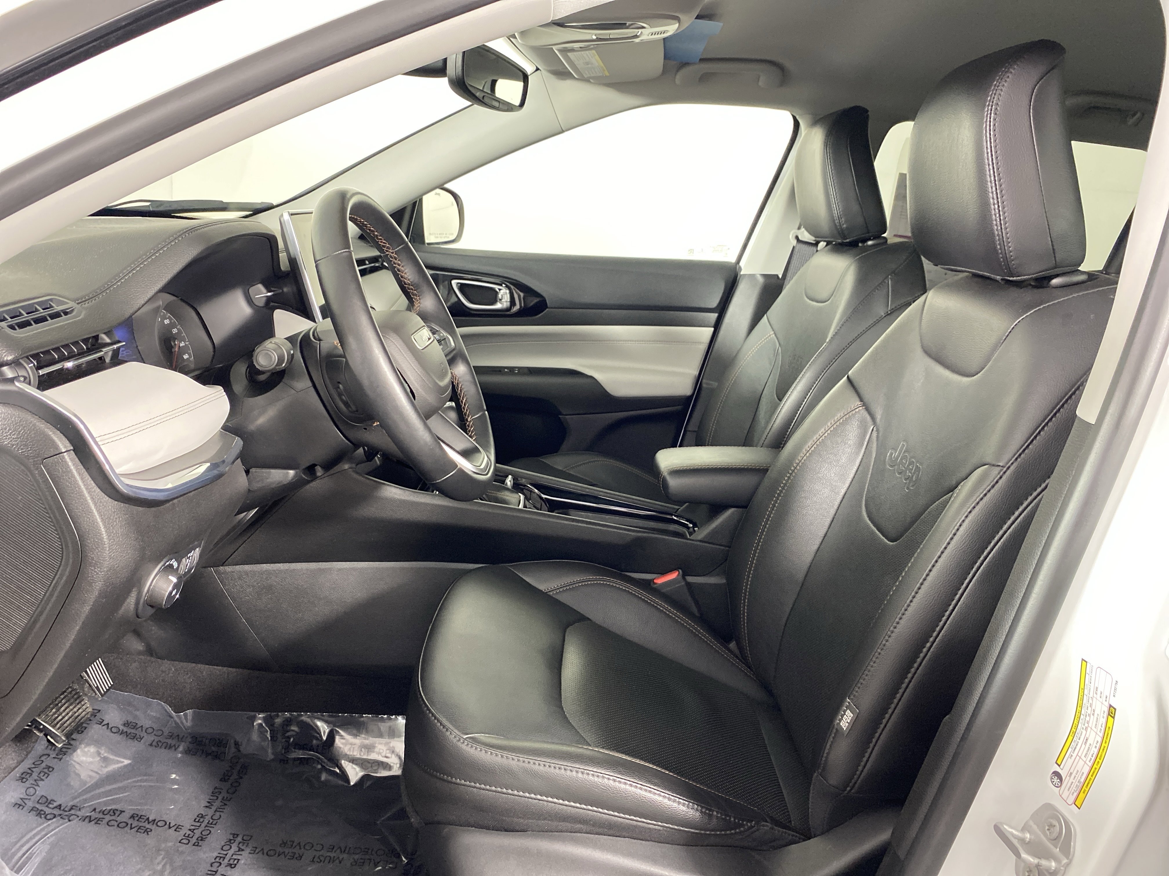 Used 2022 Jeep Compass Limited AWD/4WD image 15