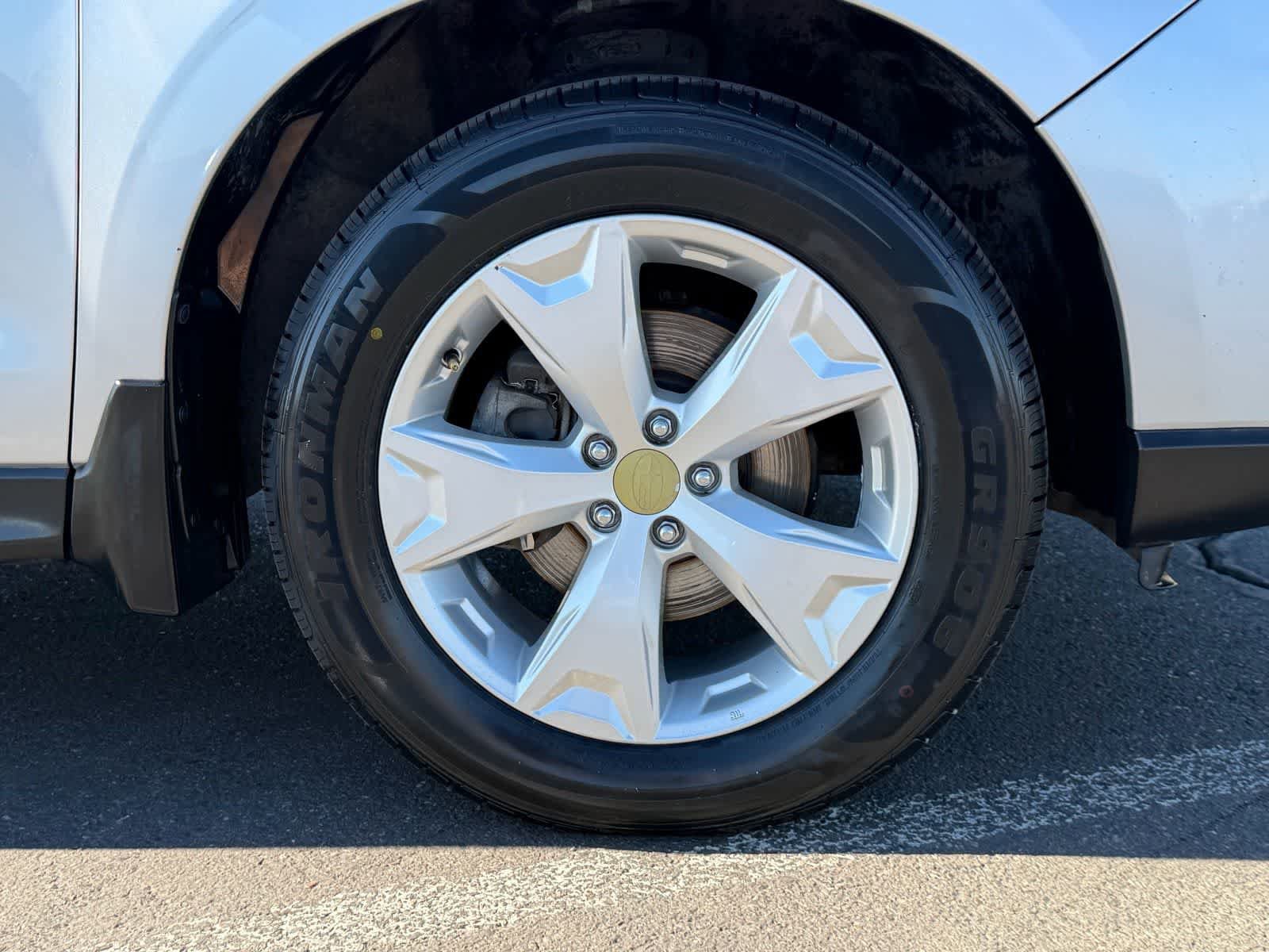 Used 2015 Subaru Forester 2.5i Premium image 10