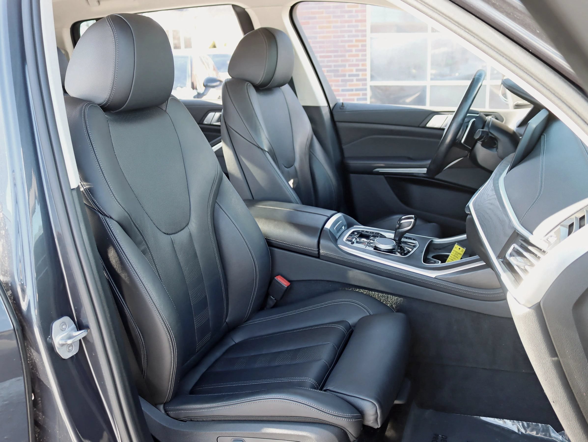 Used 2020 BMW X7 xDrive40i w/ Premium Package AWD/4WD image 36