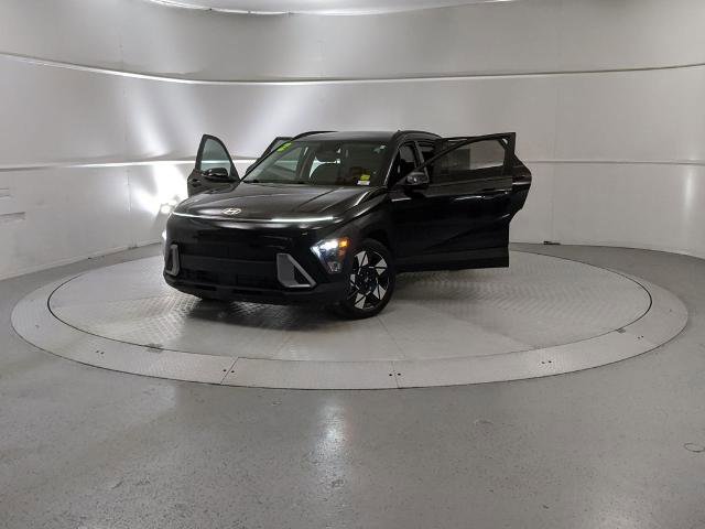 Used 2024 Hyundai Kona SEL image 12