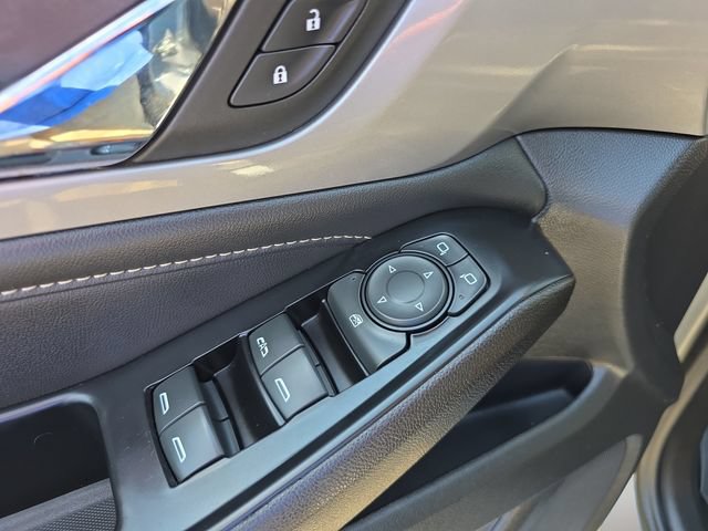 Used 2023 Chevrolet Traverse LT AWD/4WD image 20