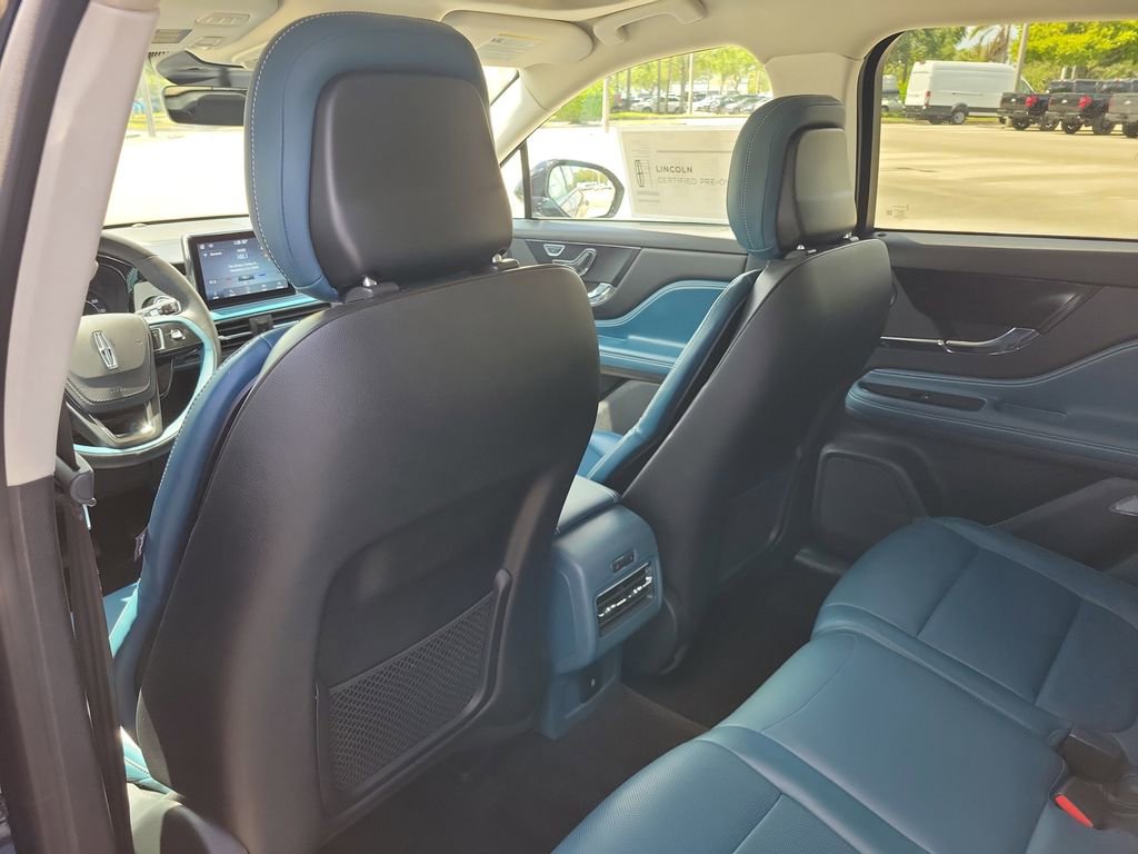 Certified 2020 Lincoln Corsair Reserve w/ Equipment Group 201A image 12