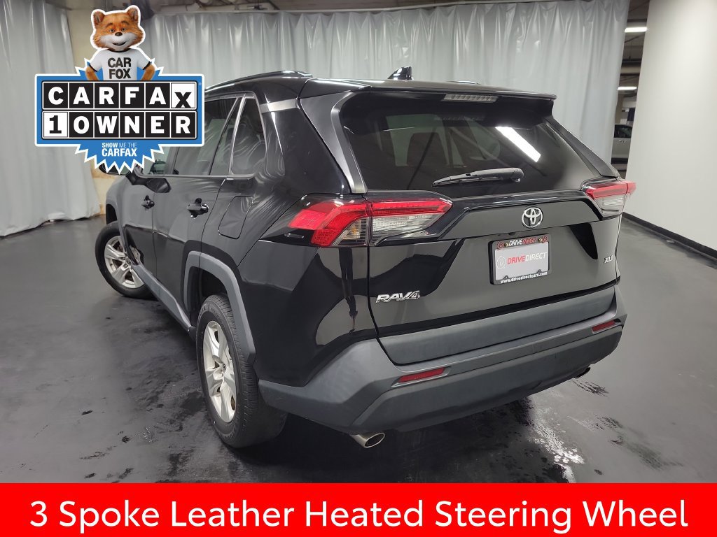 Used 2021 Toyota RAV4 XLE w/ XLE Grade Weather Package FWD image 6