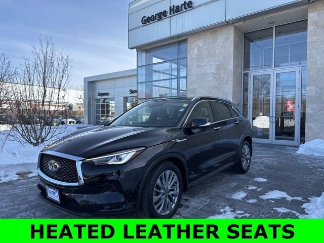 Certified 2023 INFINITI QX50 Luxe image 3