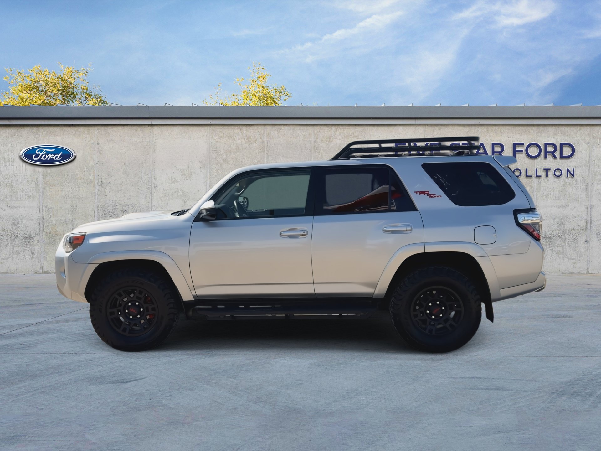 Used 2021 Toyota 4Runner TRD Off-Road AWD/4WD image 5