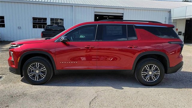 New 2026 Chevrolet Traverse LT w/ Driver Confidence Package image 5