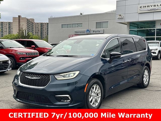Used 2025 Chrysler Pacifica Select FWD image 6