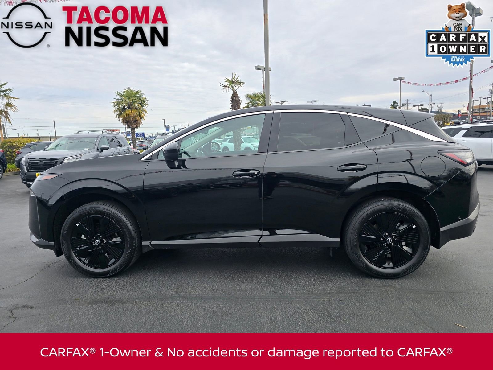 Used 2025 Nissan Murano SV AWD/4WD image 2