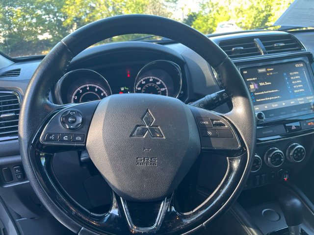 Used 2020 Mitsubishi Outlander Sport SE FWD image 15