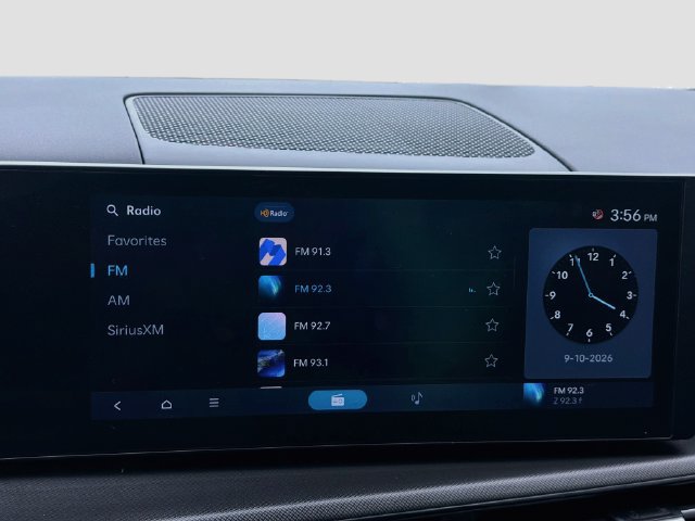 Certified 2026 Hyundai Santa Fe SEL FWD image 15