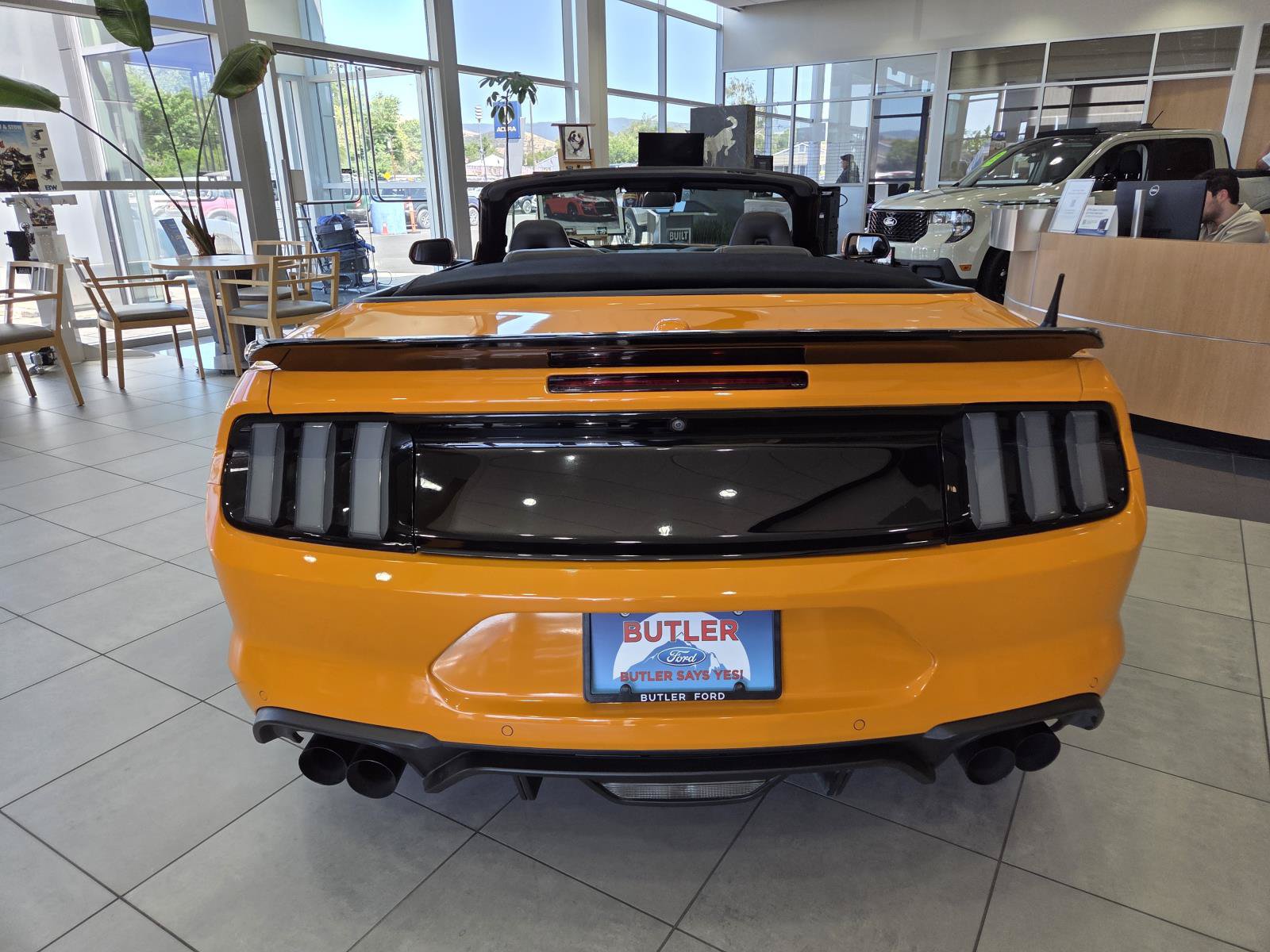Used 2019 Ford Mustang GT Premium w/ Equipment Group 401A RWD image 6