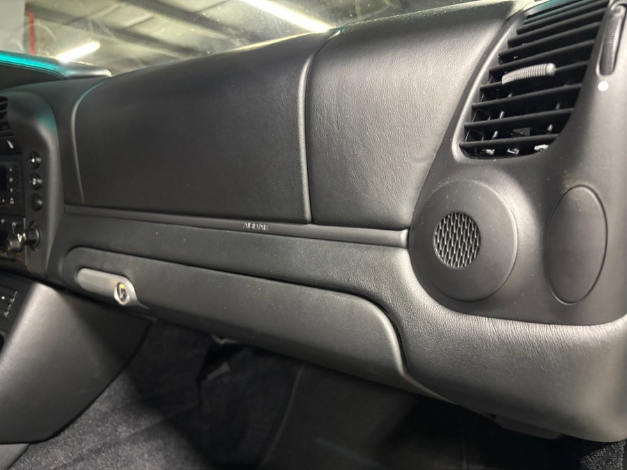 Used 2002 Porsche 911 Carrera 4S AWD/4WD image 16