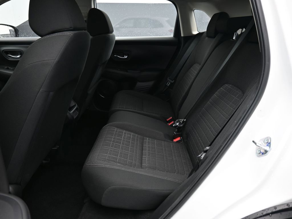 Certified 2025 Honda HR-V LX image 34