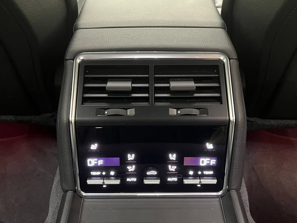 Certified 2023 Porsche Panamera 4 AWD/4WD image 17