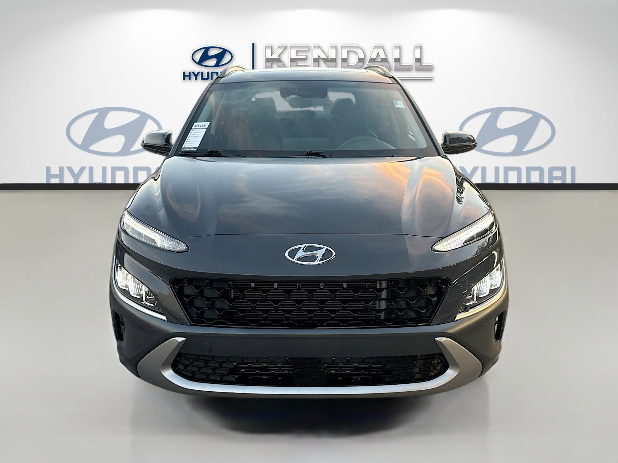 Used 2023 Hyundai Kona Limited w/ Cargo Package image 2