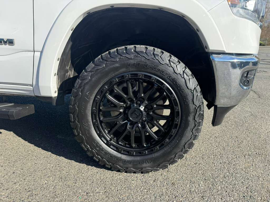 Used 2022 RAM 1500 Laramie image 23