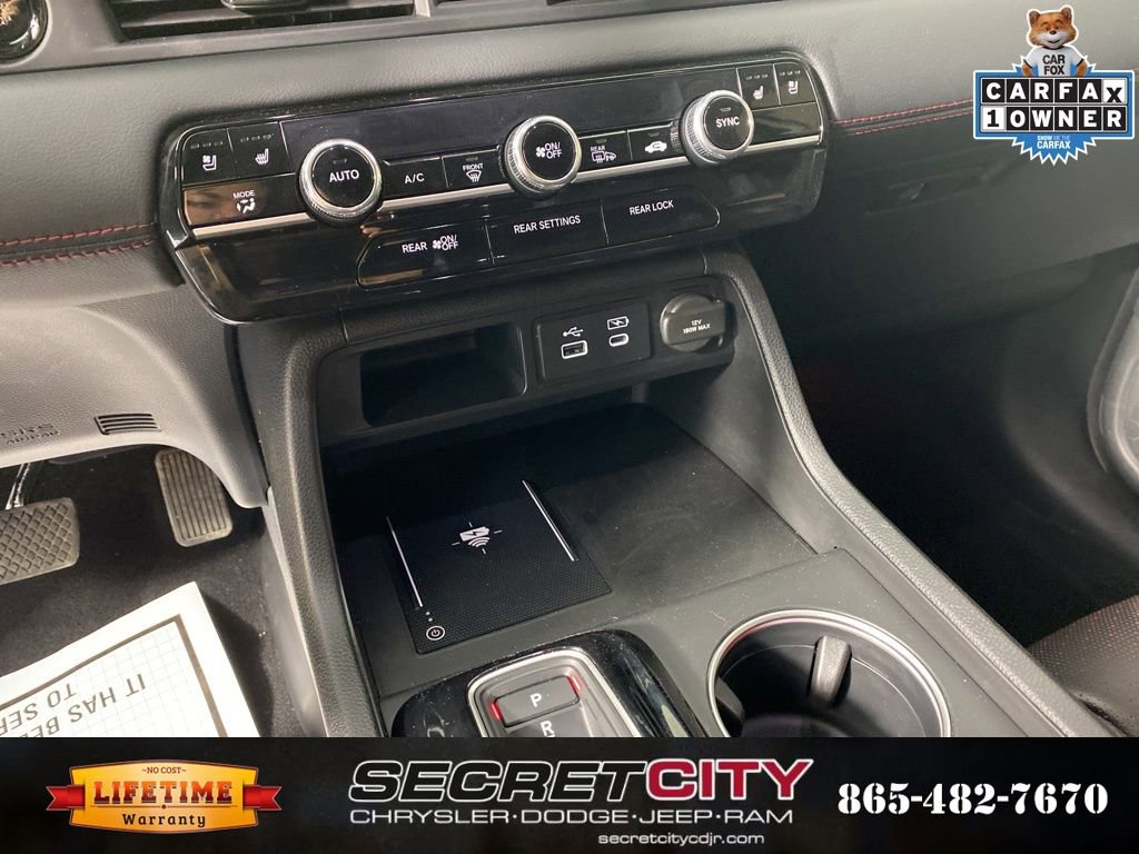 Used 2025 Honda Pilot Black Edition image 22