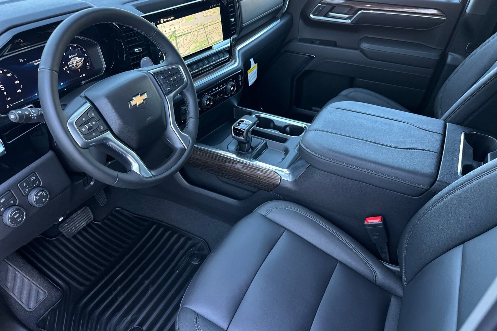 New 2026 Chevrolet Silverado 1500 LT w/ Safety Package AWD/4WD image 10
