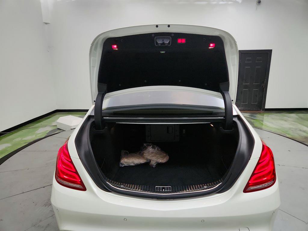 Used 2014 Mercedes-Benz S 63 AMG 4MATIC Sedan image 31