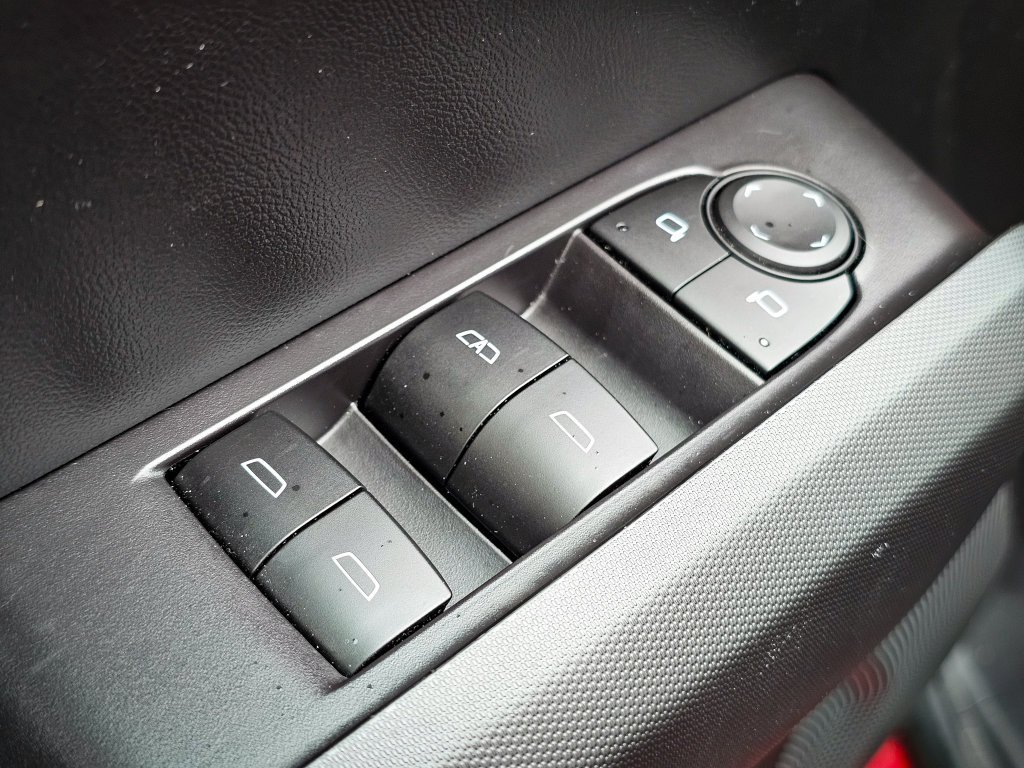Used 2023 Chevrolet Colorado Trail Boss AWD/4WD image 14