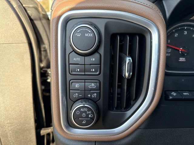 Used 2020 Chevrolet Silverado 1500 High Country w/ Technology Package image 45