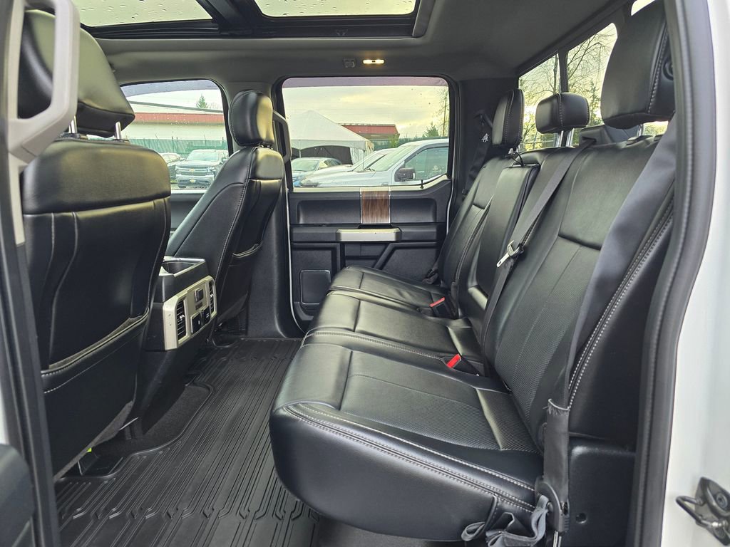 Used 2019 Ford F150 Lariat w/ Equipment Group 502A Luxury AWD/4WD image 17