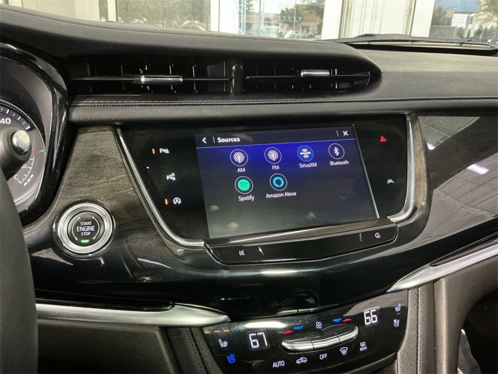 Used 2023 Cadillac XT6 Premium Luxury w/ Technology Package image 26
