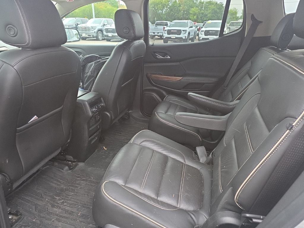 Used 2019 GMC Acadia Denali w/ Technology Package AWD/4WD image 10