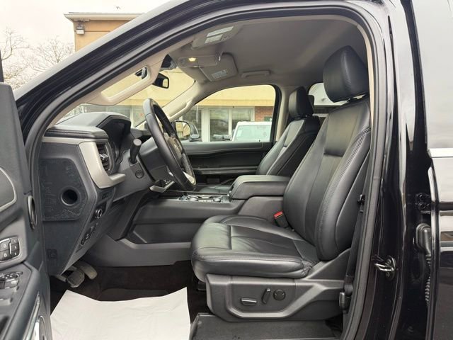 Used 2023 Ford Expedition Max XLT AWD/4WD image 25