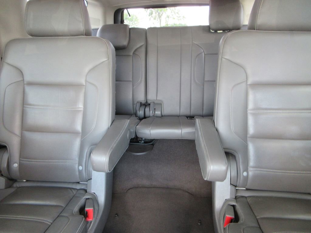Used 2020 GMC Yukon XL Denali image 21