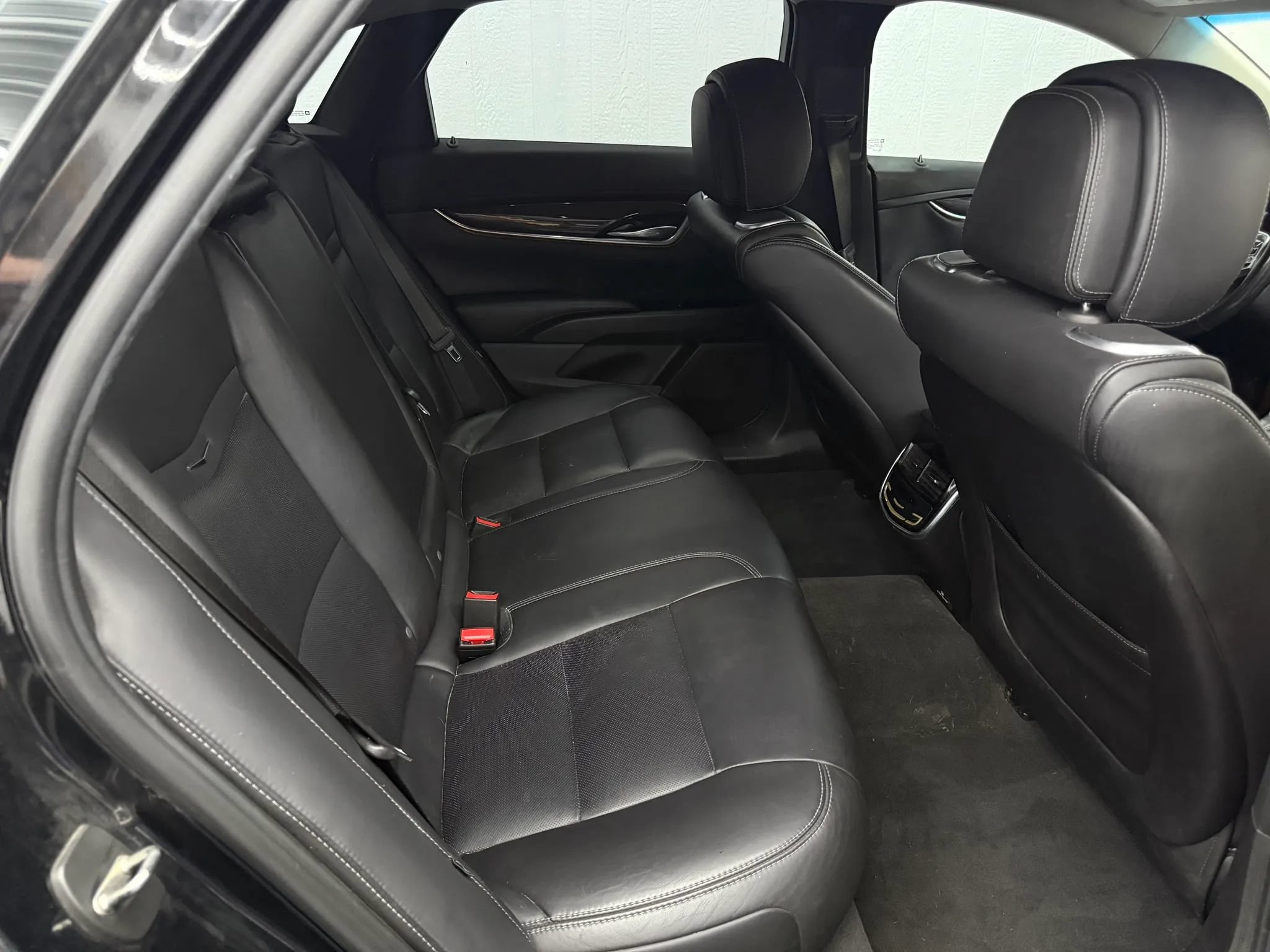 Used 2014 Cadillac XTS Vsport Premium AWD/4WD image 9
