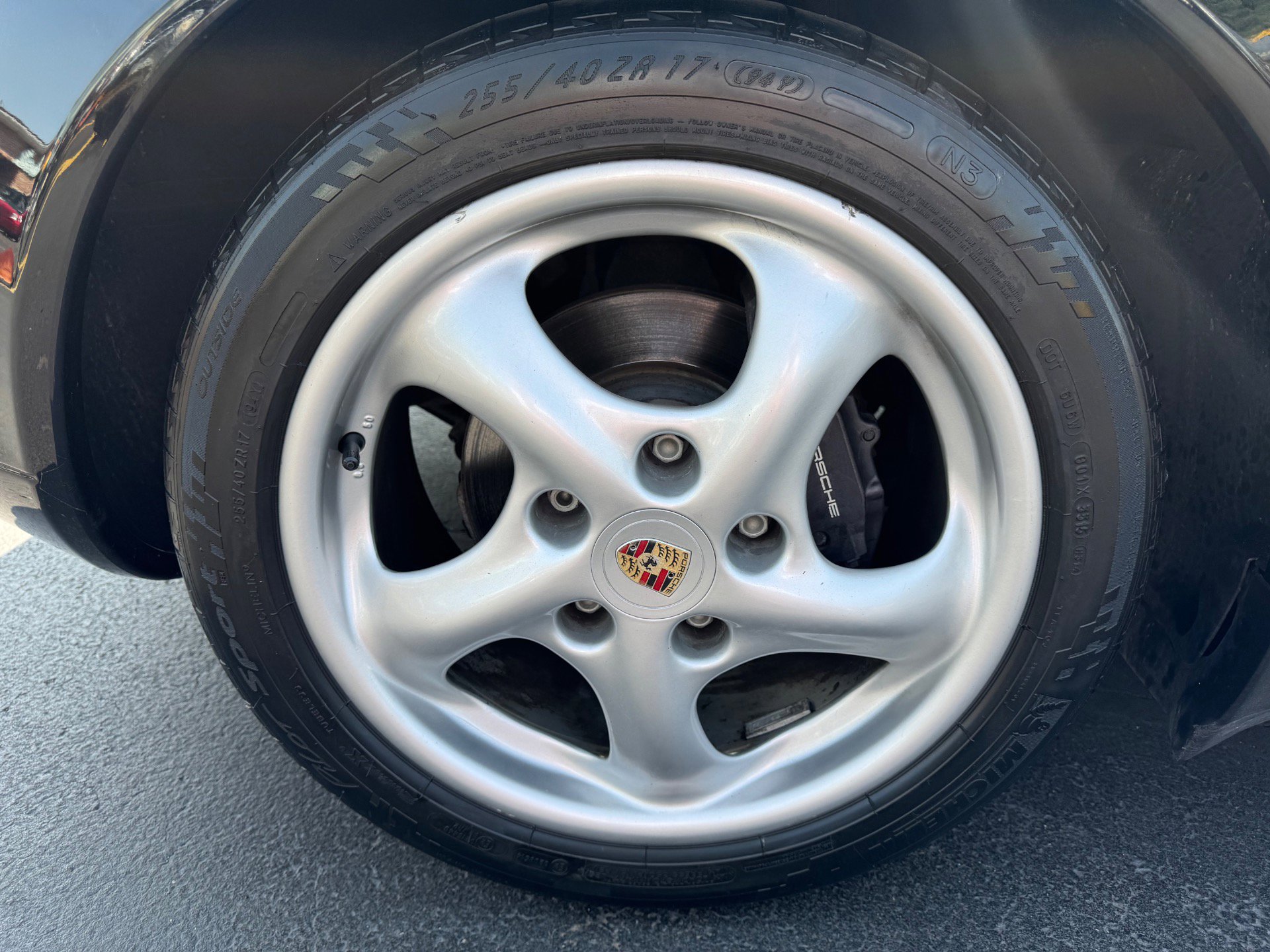 Used 2000 Porsche Boxster RWD image 29