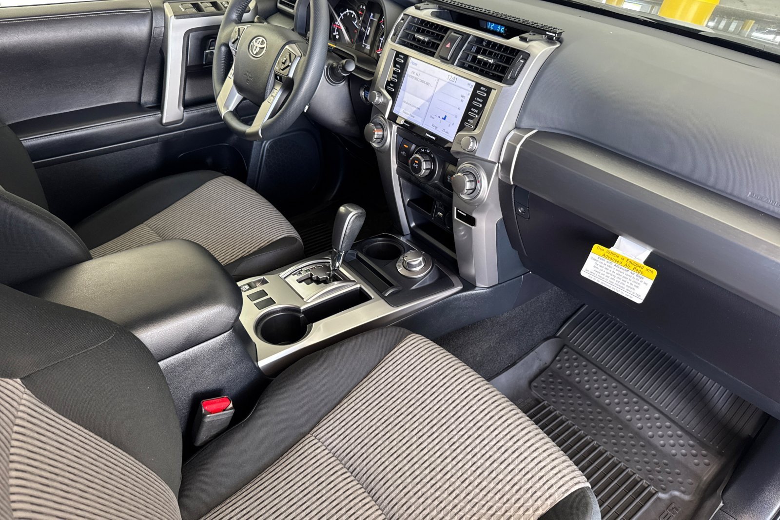 Certified 2024 Toyota 4Runner SR5 AWD/4WD image 15