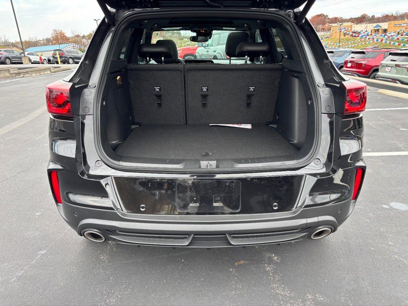 Used 2025 Chevrolet TrailBlazer RS w/ Convenience Package image 4