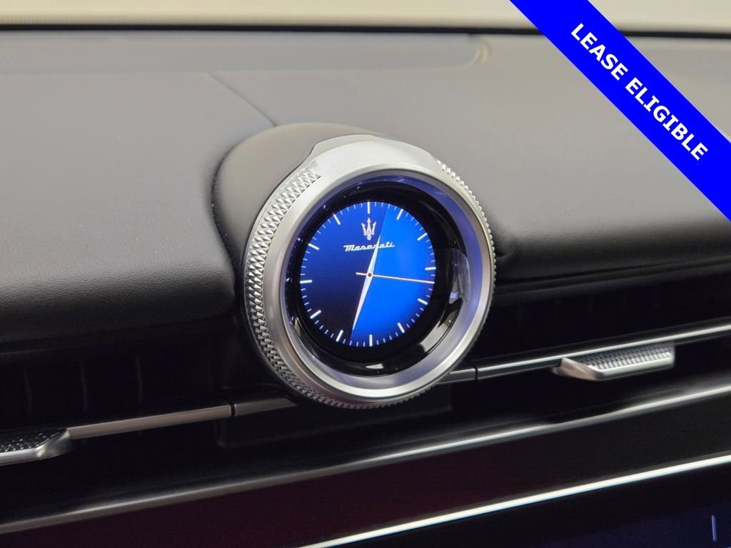 New 2025 Maserati Grecale Modena image 41