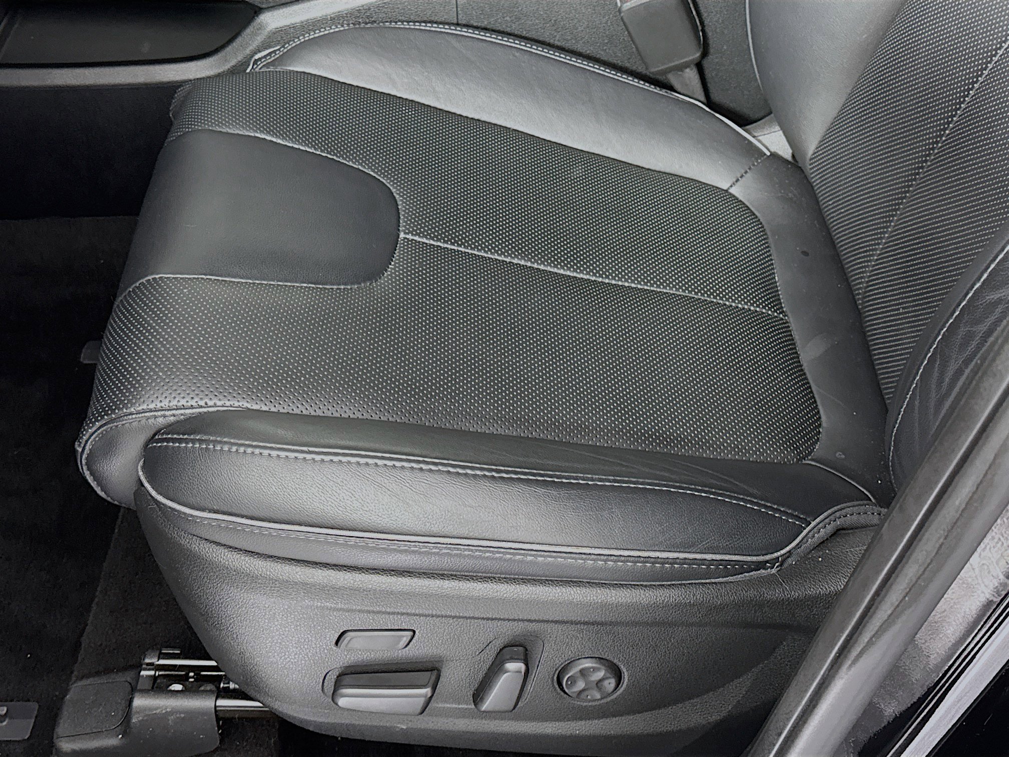 Used 2023 Hyundai Santa Fe Limited image 20