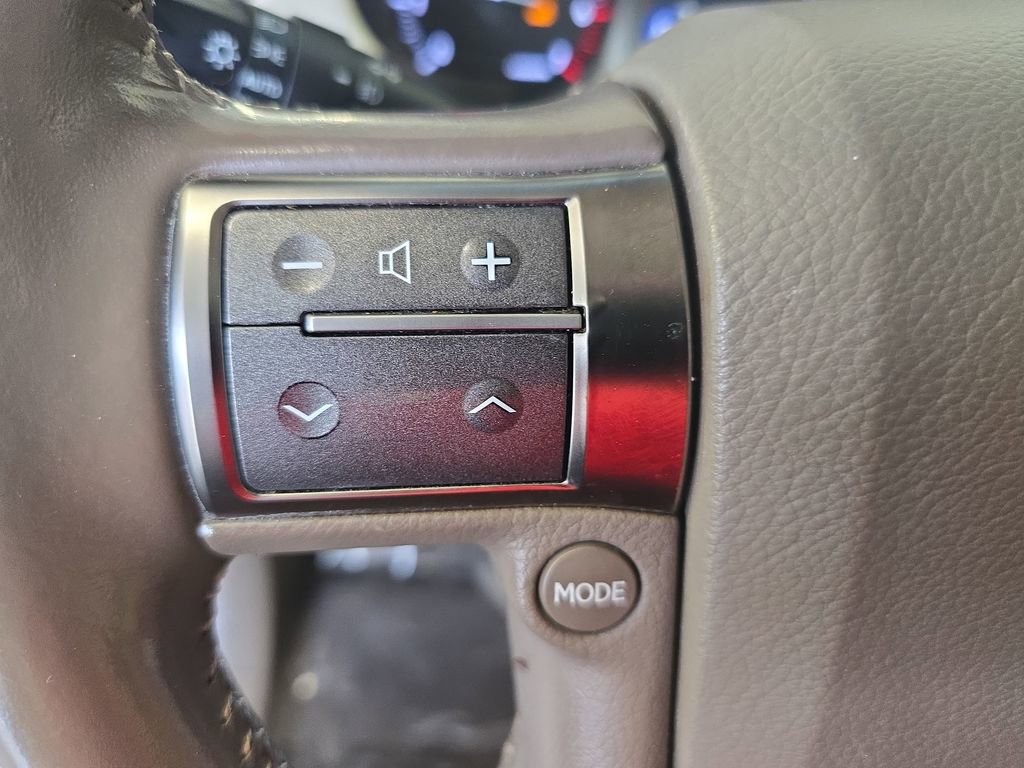 Used 2017 Lexus GX 460 Premium image 18