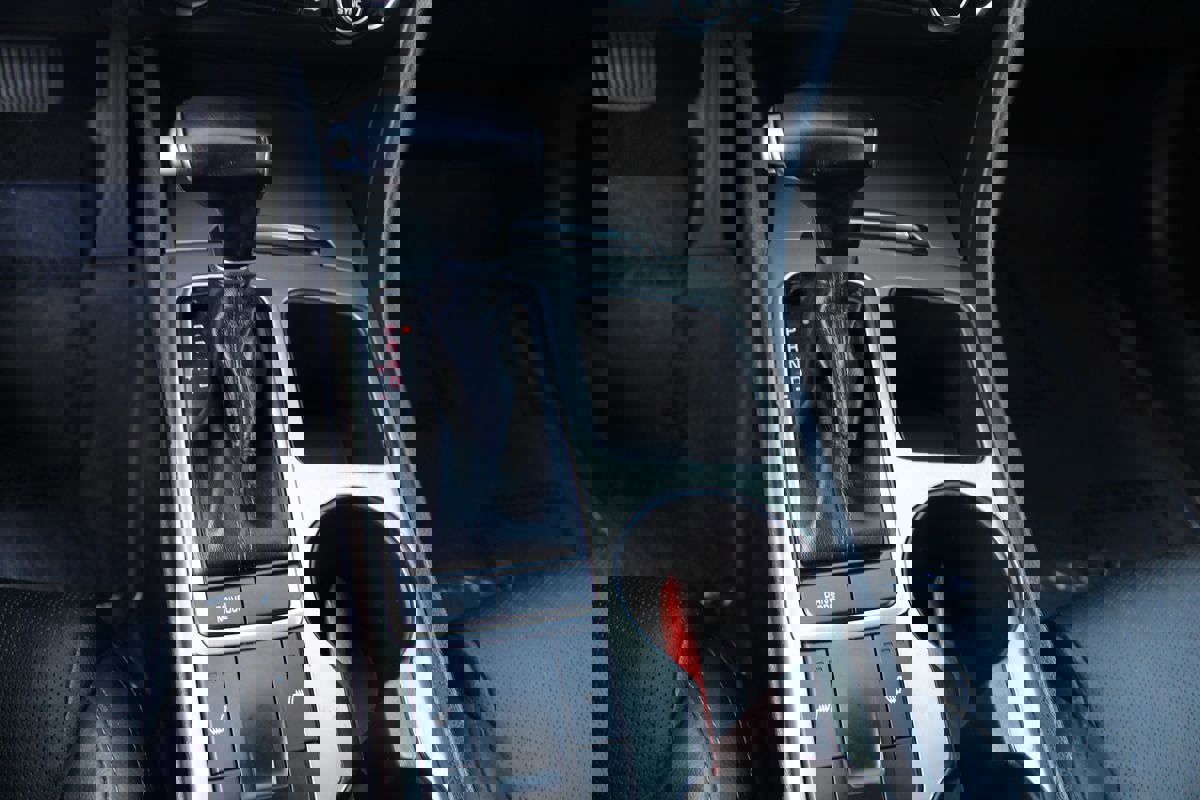 Used 2019 Kia Optima EX image 25