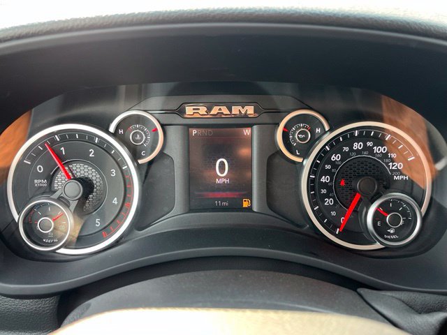 New 2027 RAM 3500 Tradesman AWD/4WD image 12