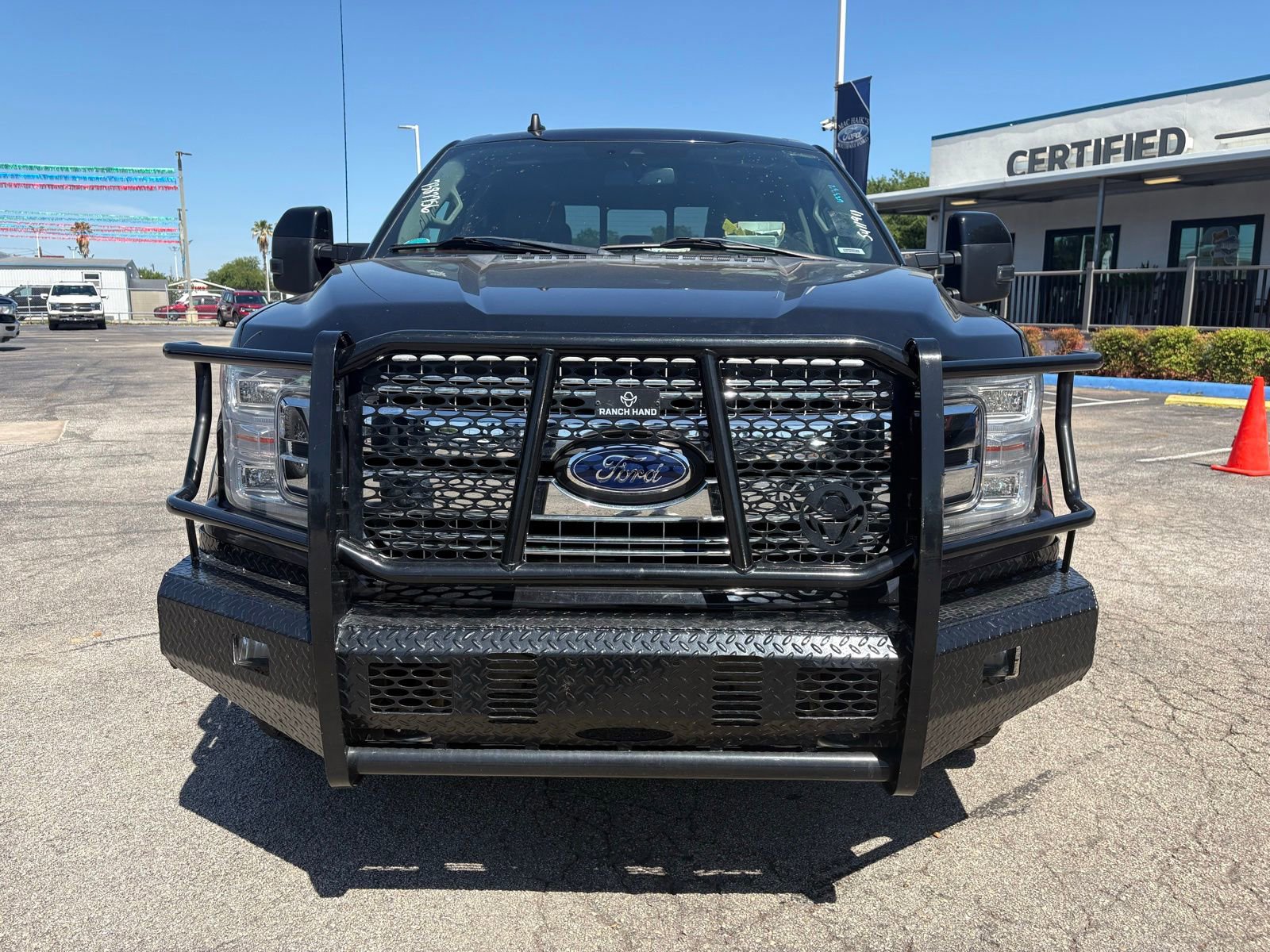 Used 2019 Ford F150 Lariat w/ Equipment Group 502A Luxury AWD/4WD image 6