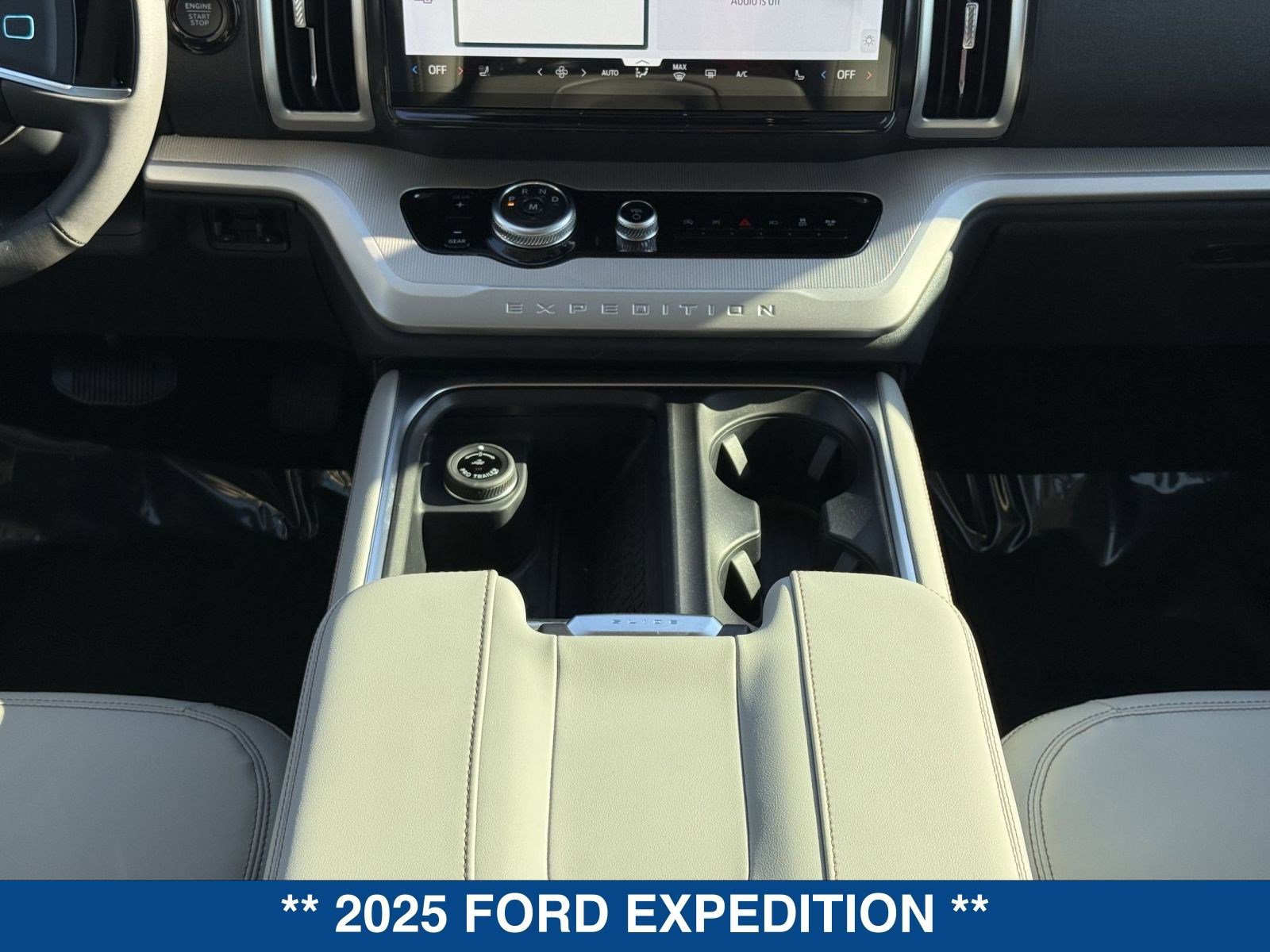 New 2025 Ford Expedition Active RWD image 22
