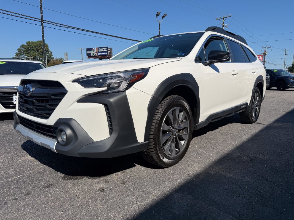 Used 2023 Subaru Outback Limited AWD/4WD image 8
