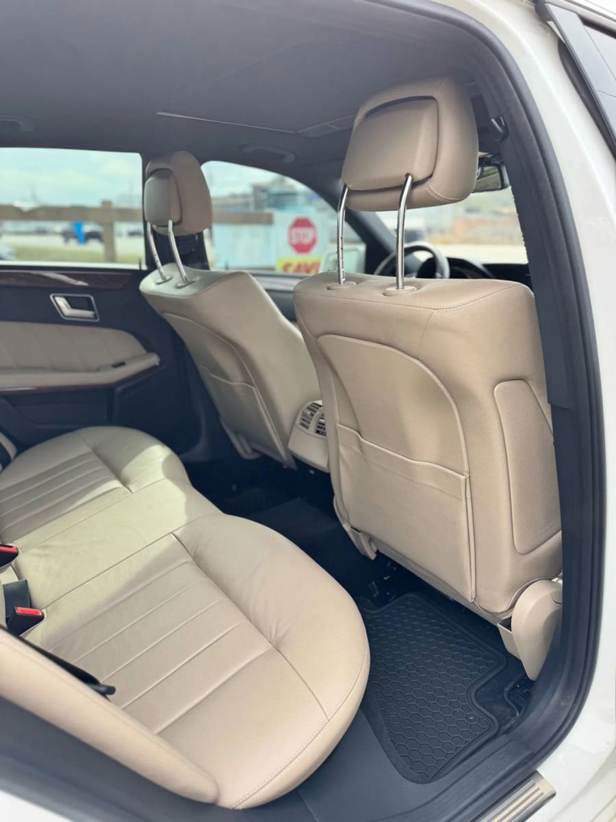 Used 2013 Mercedes-Benz E 350 4MATIC Sedan w/ Premium 1 Pkg image 13