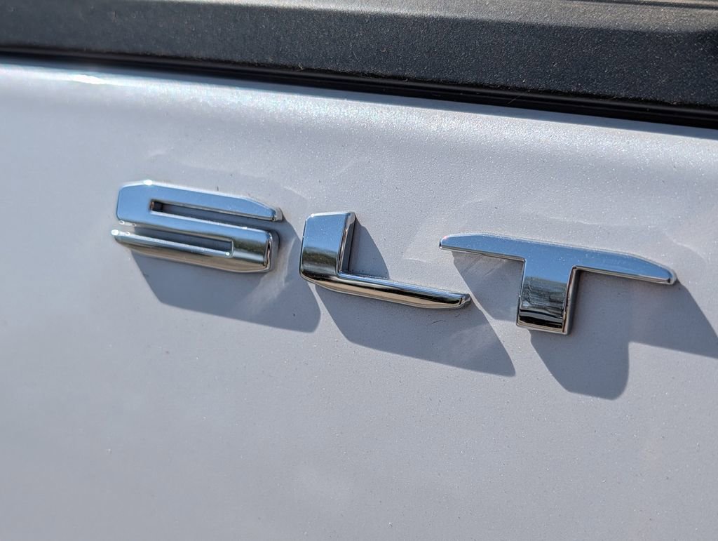 Used 2023 GMC Terrain SLT w/ Tech Package AWD/4WD image 26