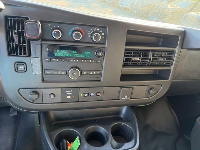 Used 2019 GMC Savana 3500 w/ Driver Convenience Package RWD image 14
