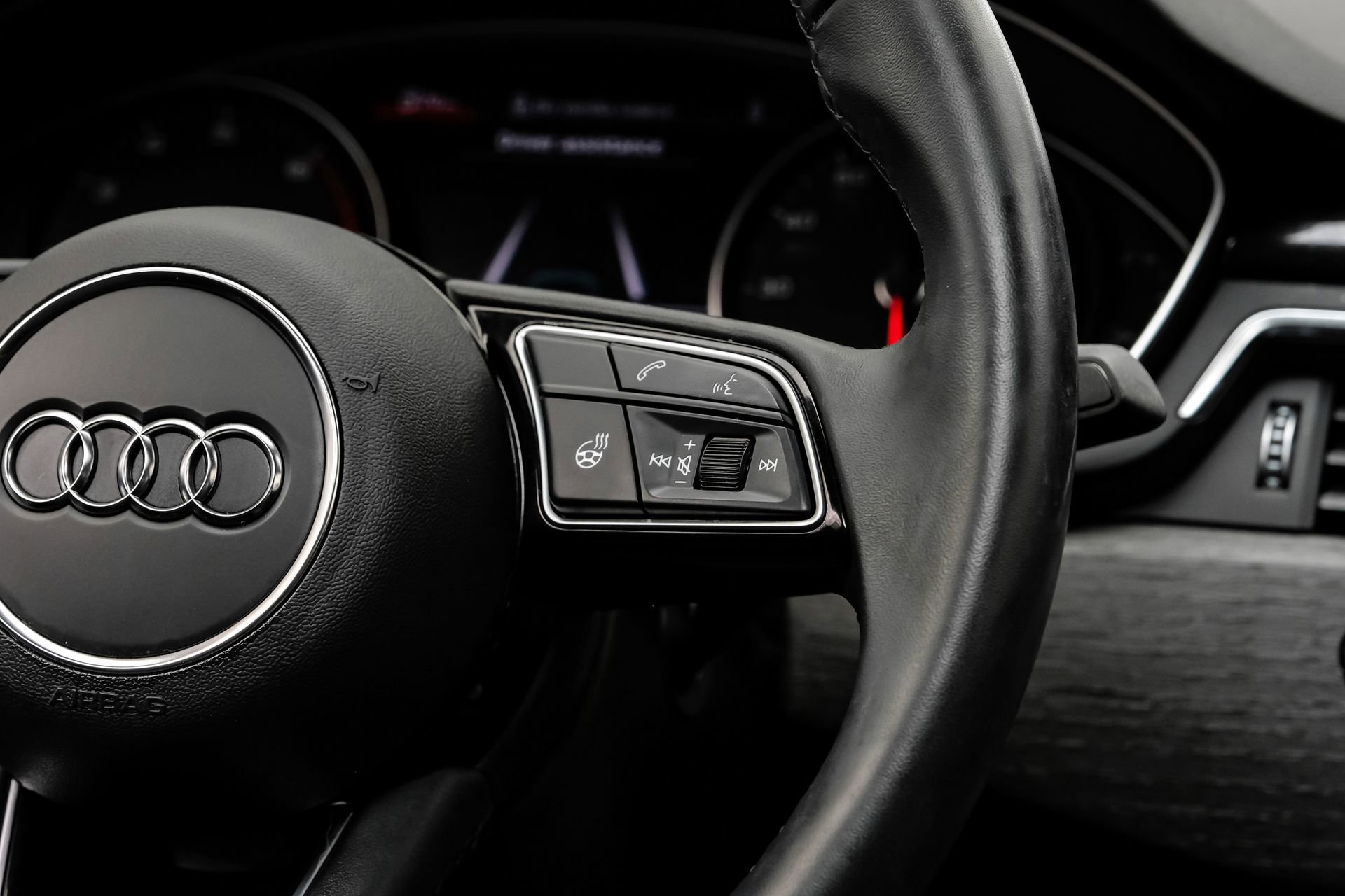 Used 2023 Audi A4 2.0T Premium w/ Convenience Package image 22